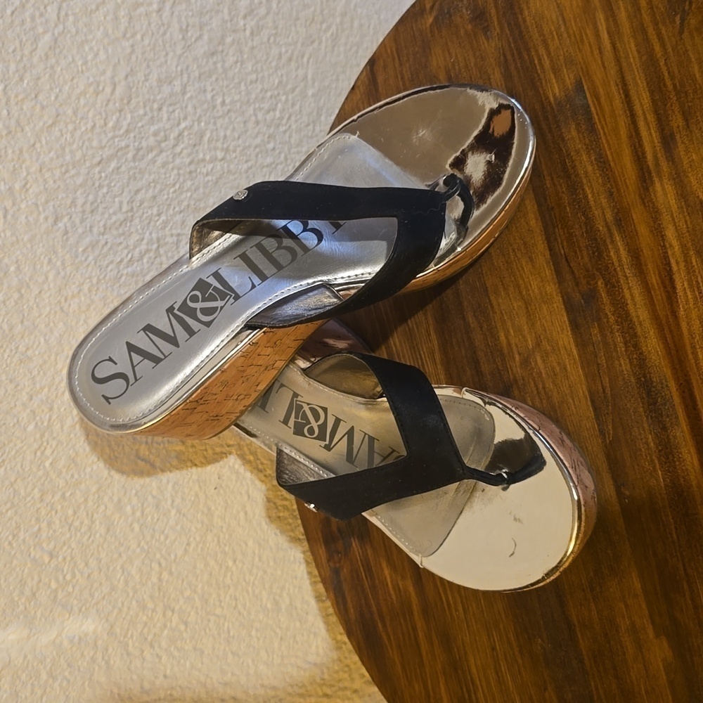 Sam & Libby| Womens Black Thong Cork Platform Wedge Sandals Silver CUTE! Sz.7